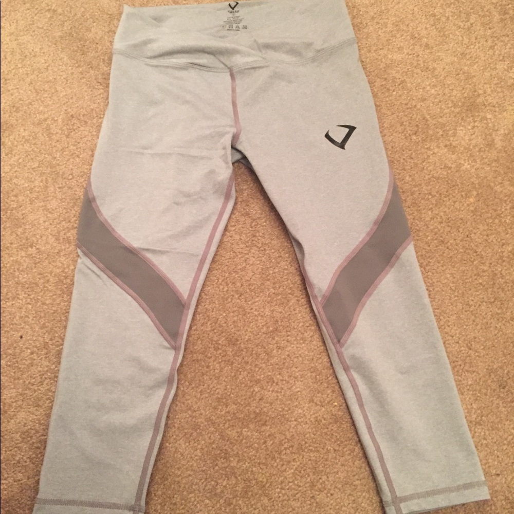 Desire Cropped Leggings